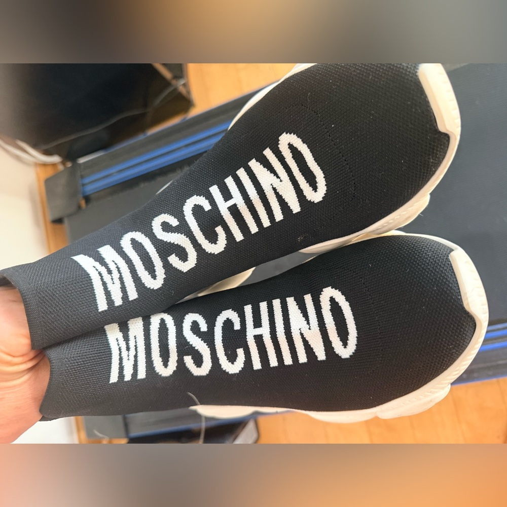 Moschino High Teddy Shoes Size Women Size 10  EU 41 -Retail $465.00 - Picture 3 of 9